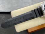 VS Factory Panerai Submersible “Navy SEALs” 44mm PAM01323 1:1 Super Clone – Custom Dandong P.900 Movement – Bild 10