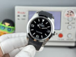 VS Factory Rolex Explorer 39mm Black “3-6-9” Dial Smooth Bezel Oysterflex Strap (214270 Custom) 1:1 Super Clone – DD3230 Movement – Bild 7
