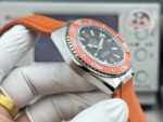 VS Factory Omega Seamaster Planet Ocean 600M 43.5mm Black Dial Orange Ceramic Bezel Orange Rubber Strap (215.32.44.21.01.001) 1:1 Super Clone – DD8900 Movement – Bild 8