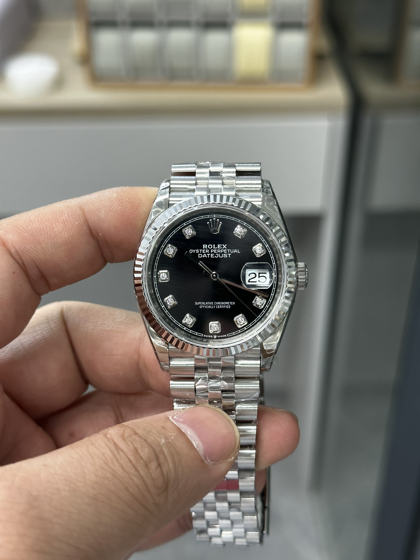 i1697360518_7649_0-1.jpg VS Factory Rolex Datejust 36mm Black Diamond Dial Jubilee Bracelet (126234) 1:1 Super Clone – DD3235 Movement – Bild 1
