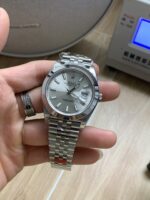 VS Factory Rolex Datejust 41mm Silver Sunburst Dial Smooth Bezel Jubilee Bracelet (126300) 1:1 Super Clone – DD3235 Movement – Bild 3