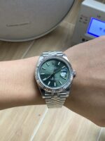 VS Factory Rolex Datejust 41mm Mint Green Sunburst Dial Fluted Bezel Jubilee Bracelet (126334) 1:1 Super Clone – DD3235 Movement – Bild 5