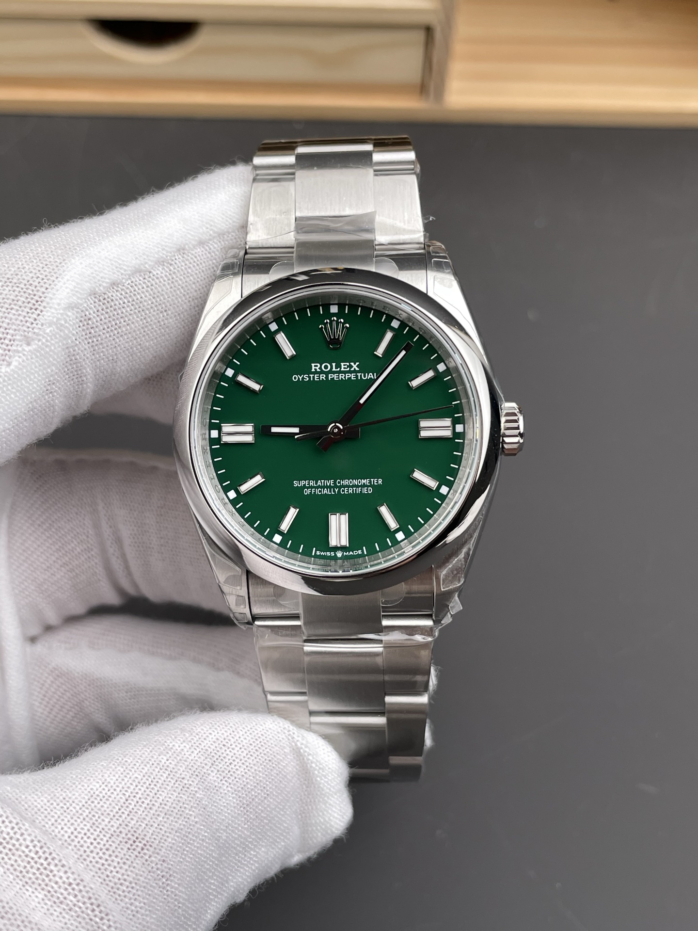 i1751879983385_8778_0_0-1.jpg VS Factory Rolex Oyster Perpetual 36mm “Rolex Green” Lacquer Dial Smooth Bezel Oyster Bracelet (126000) 1:1 Super Clone – DD3230 Movement – Bild 1