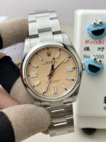 VS Factory Rolex Oyster Perpetual 41mm Candy Pink Lacquer Dial Smooth Bezel Oyster Bracelet (124300 Custom) 1:1 Super Clone – DD3230 Movement – Bild 2