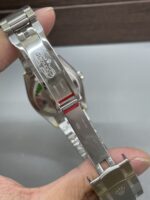 VS Factory Rolex Oyster Perpetual 36mm Coral Red Dial Smooth Bezel Oyster Bracelet (126000) 1:1 Super Clone – DD3230 Movement – Bild 8