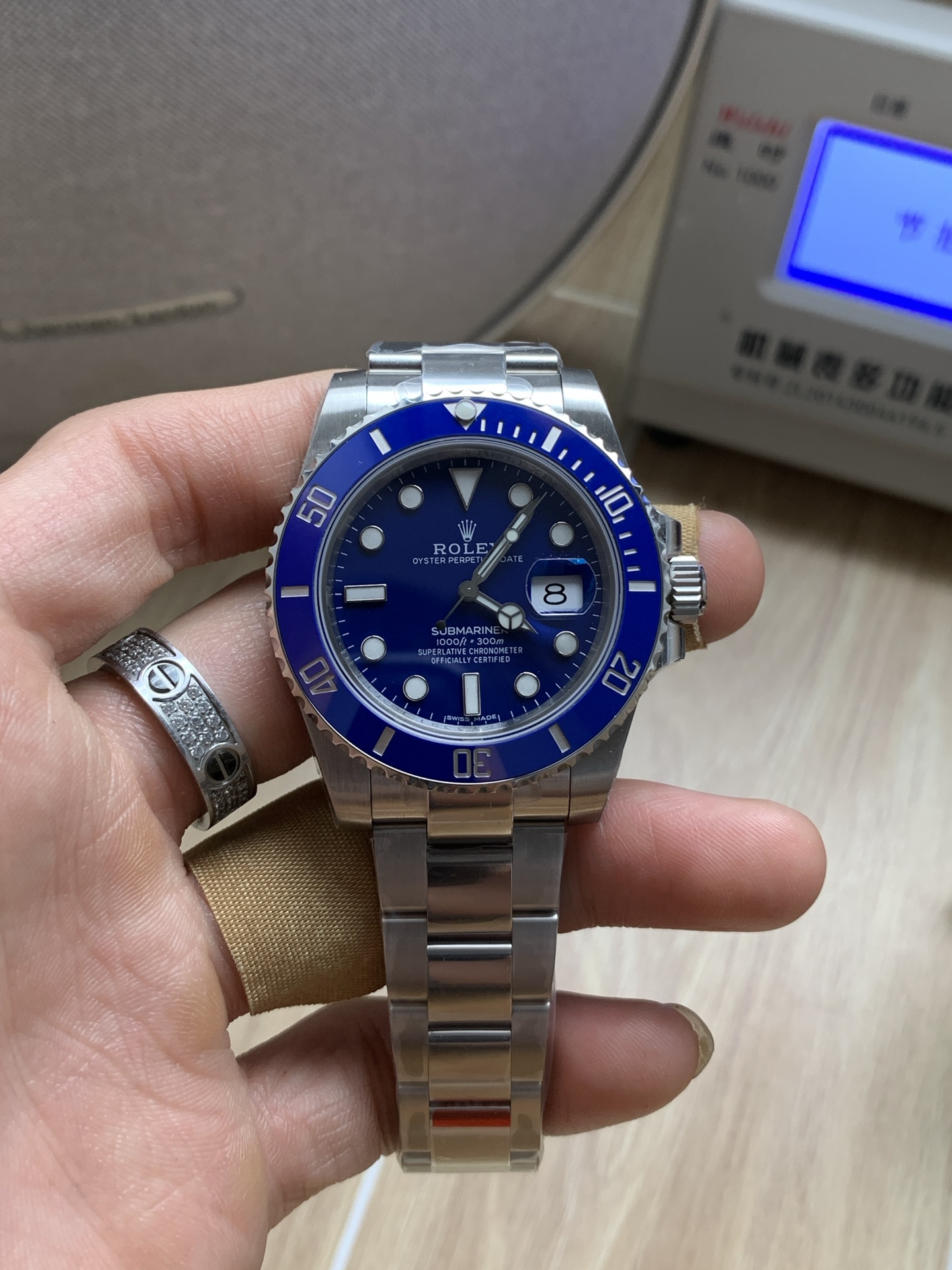vsf-10287-411e4ad99a-img_901aea60_20250615_i1749988625636_7511_0_0.jpg VS Factory Rolex Submariner Date “Smurf” Blue 40mm (116619LB) 1:1 Super Clone – DD3135 Movement – Bild 1