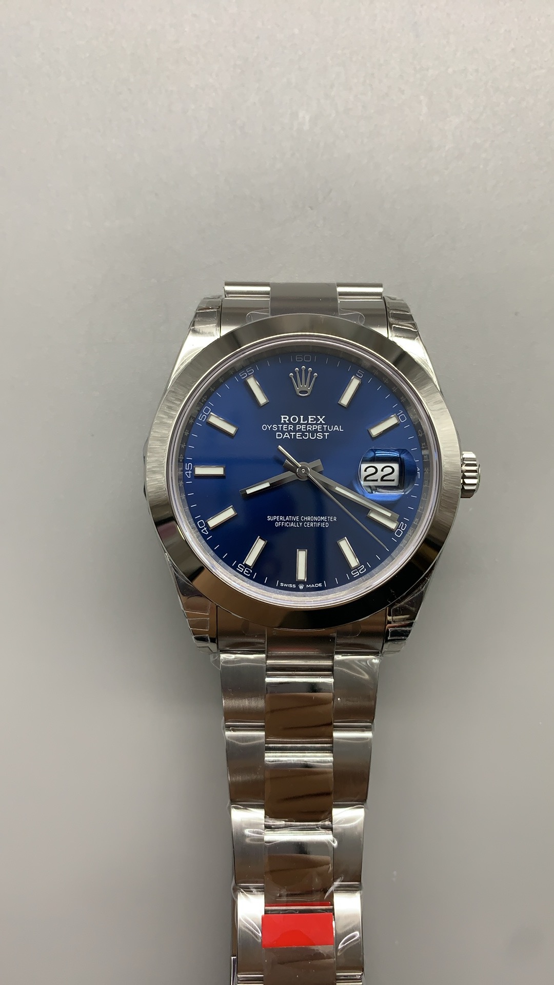 vsf-11978-e7e51d829d-i1740409842863_863_0_0-1 VS Factory Rolex Datejust 41mm Blue Sunburst Dial Smooth Bezel Oyster Bracelet (126300) 1:1 Super Clone – DD3235 Movement – Bild 1
