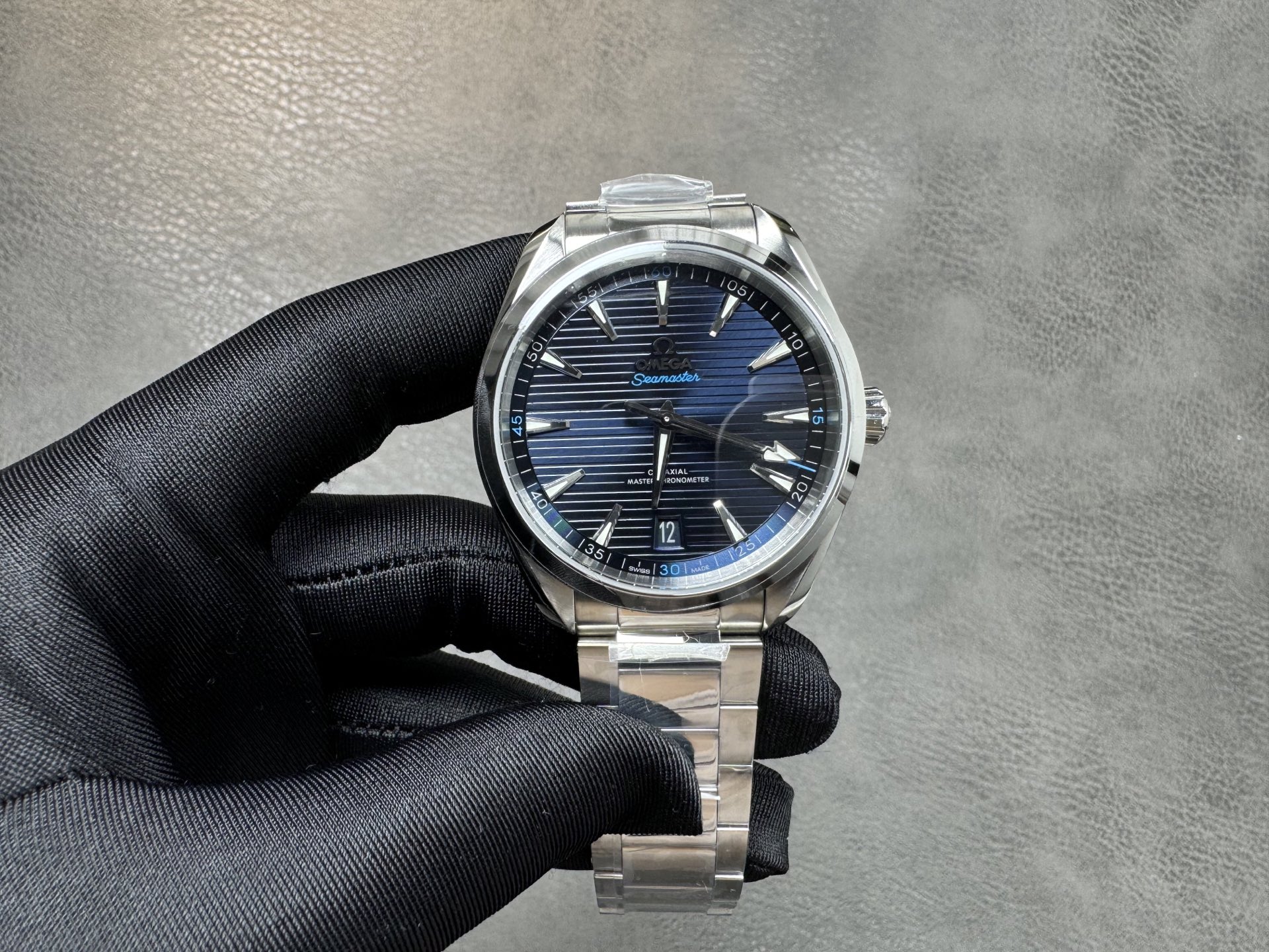 vsf-13024-278fdc9eb5-i1754146167558_2561_0_0 VS Factory Omega Seamaster Aqua Terra 150M 41mm Black Teak Dial Blue Accents (220.10.41.21.01.001) 1:1 Super Clone – DD8900 Movement – Bild 1