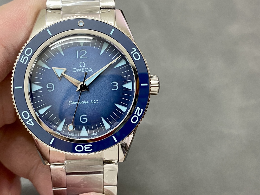 vsf-13085-2d8eb61b52-a1713097630637_7522-1 VS Factory Omega Seamaster 300 Heritage 41mm “Summer Blue” 75th Anniversary Edition (234.30.41.21.03.002) 1:1 Super Clone – DD8912 Movement – Bild 1