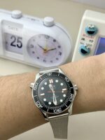VS Factory Omega Seamaster Diver 300M 42mm 007 Edition “No Time To Die” Titanium Mesh (210.30.42.20.01.001) 1:1 Super Clone – DD8806 Movement – Bild 4