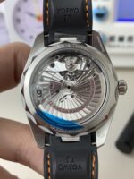 VS Factory Omega Seamaster Aqua Terra 150M 41mm White Dial Orange Rubber Strap (220.12.41.21.02.002) 1:1 Super Clone – DD8900 Movement – Bild 5