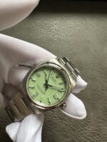 VS Factory Rolex Oyster Perpetual 41mm “Pistachio Green” Dial Smooth Bezel Oyster Bracelet (124300) 1:1 Super Clone – DD3230 Movement – Bild 4