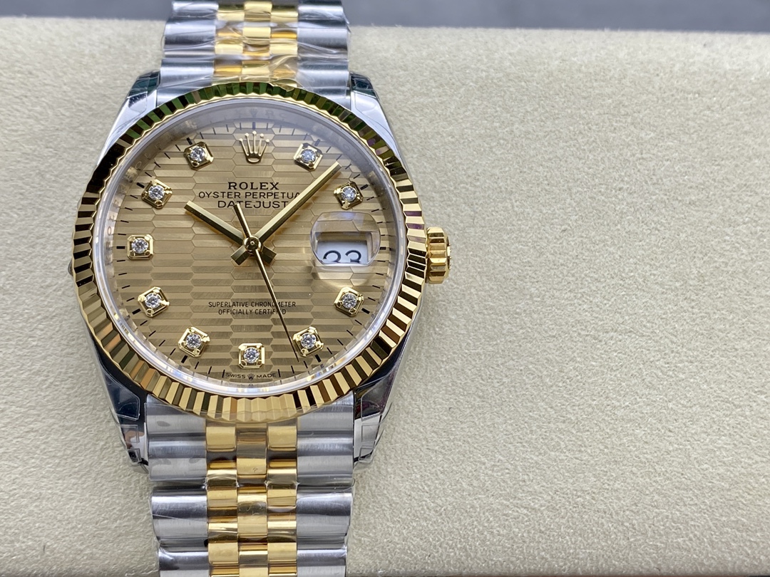 vsf-14344-25df72e81d-i1682238215_801_0-1 VS Factory Rolex Datejust 36 Two-Tone Yellow Gold Golden Fluted Motif Diamond Dial (126233) 1:1 Super Clone – DD3235 Movement – Bild 1
