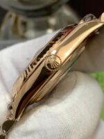 VS Factory Rolex Day-Date 40 Everose Gold White Baguette Diamond Dial (228235) V2 1:1 Super Clone – DD3255 Movement – Bild 7