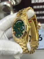 VS Factory Rolex Day-Date 40 Yellow Gold Green Roman Dial (228238) V2 1:1 Super Clone – DD3255 Movement – Bild 3