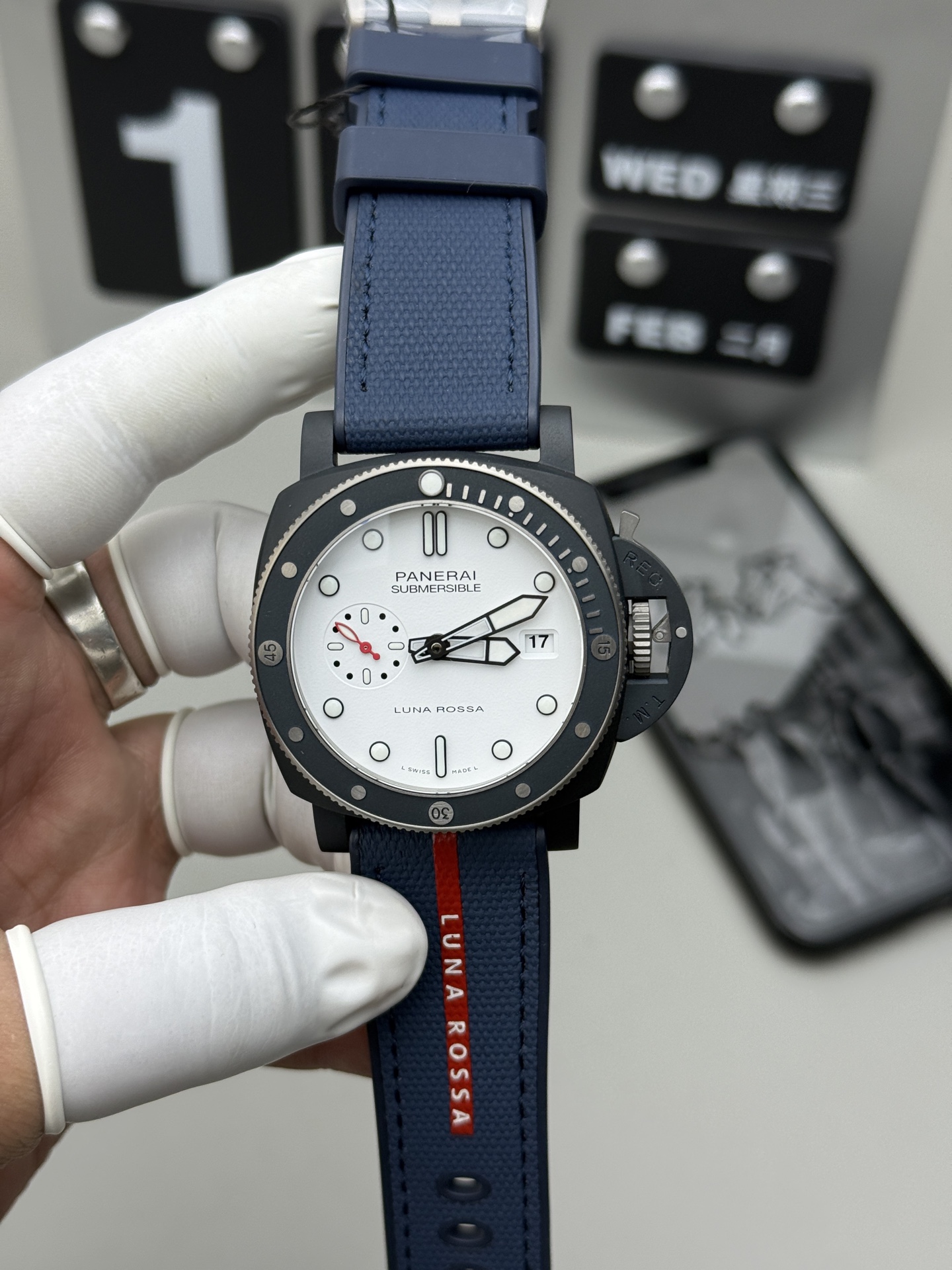 vsf-14595-cae367bbbc-i1739902350680_6920_0_0-1 VS Factory Panerai Submersible QuarantaQuattro Luna Rossa Ti-Ceramitech 44mm PAM01543 1:1 Super Clone – DDP.900 Movement – Bild 1