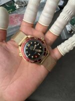 VS Factory Omega Seamaster 300M 007 “NTTD” Custom Rose Gold（210.60.42.20.03.001） 1:1 Super Clone – DD8806 Movement – Bild 6