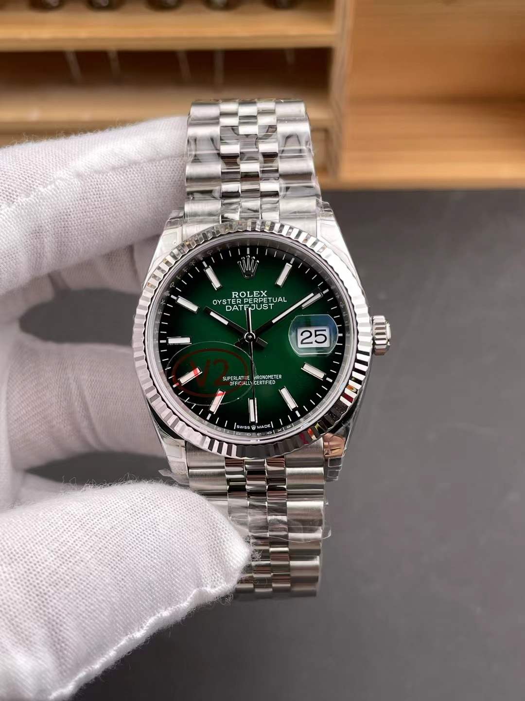 vsf-16149-e7267a22c0-2026-05-13_110337_185 VS Factory Rolex Datejust 36 Gradient Green Dial (126234) 1:1 Super Clone – DD3235 Movement – Bild 1