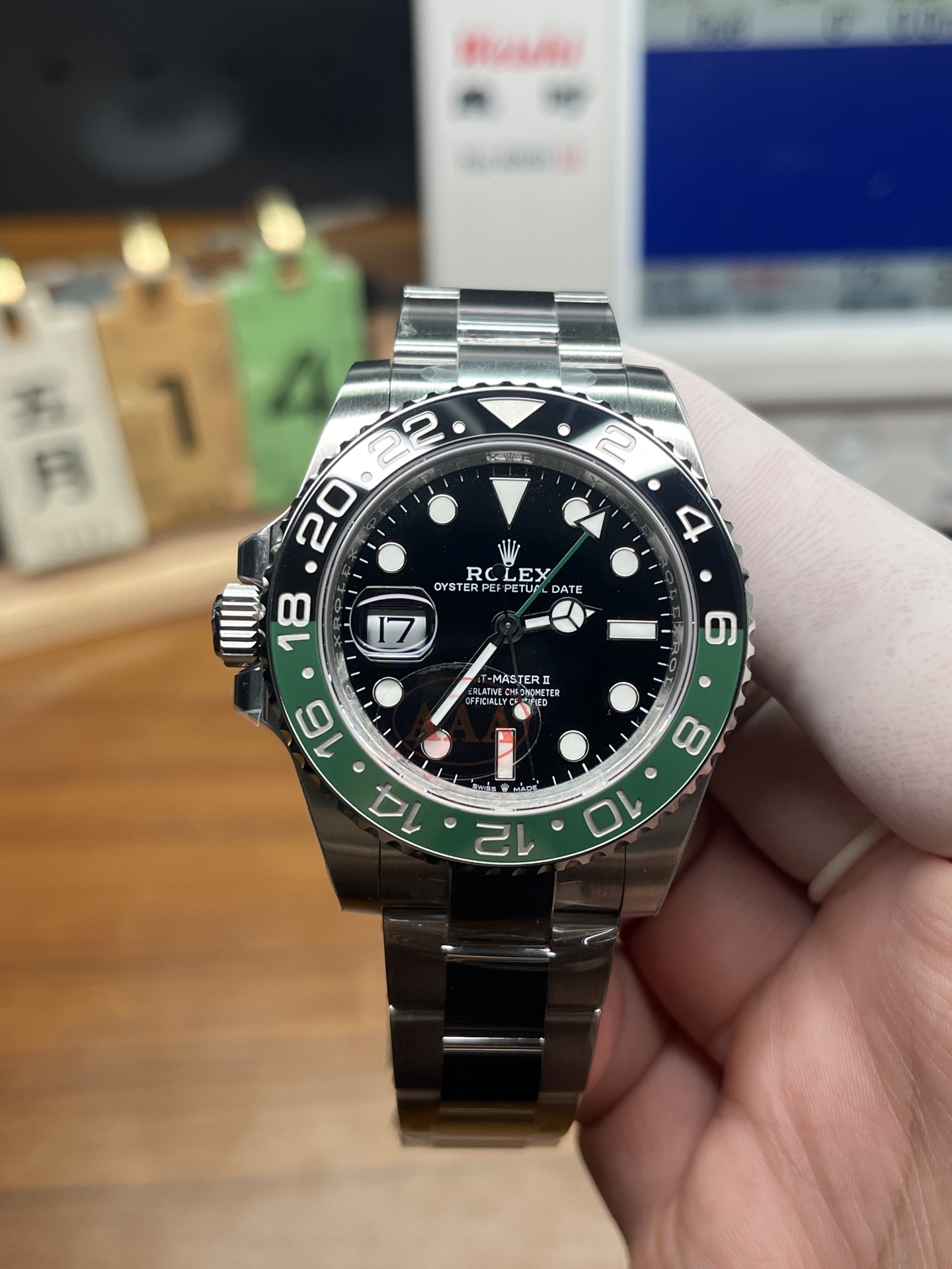 vsf-16185-7051cf7dcf-i1778700065623_318_0_0-1 VS Factory Rolex GMT-Master II 40mm “Sprite” Left-Handed Oyster Bracelet (126720VTNR) Oyster Bracelet 1:1 Super Clone – DD3285 Movement – Bild 1