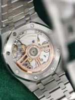 VSF Royal Oak 15510ST DD4302 movement close-up
