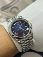 VS Factory Rolex Day-Date 40mm White Gold Gradient Blue Roman Dial (228239) 1:1 Super Clone – DD3255 Movement – Bild 3