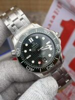 VS Factory Omega Seamaster Diver 300M 42mm Green Dial Green Ceramic Bezel(210.30.42.20.10.001) 1:1 Super Clone – DD8800 Movement – Bild 4