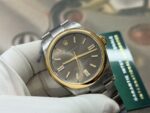 VSF Rolex 134303 two-tone case and Oyster bracelet three-quarter view