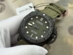 VSF Panerai PAM01698 bezel and crystal detail