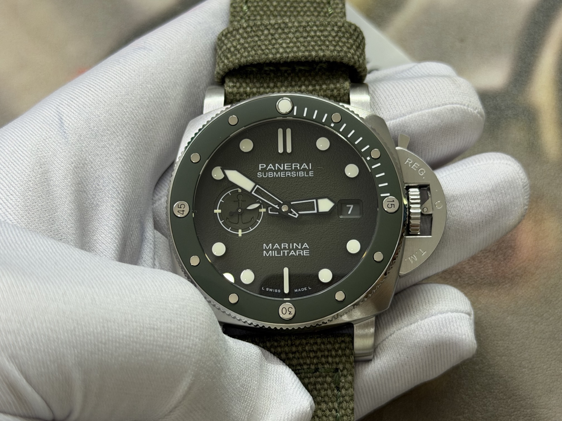 i1785995366694_2690_0_0 VSF Panerai PAM01697 front view