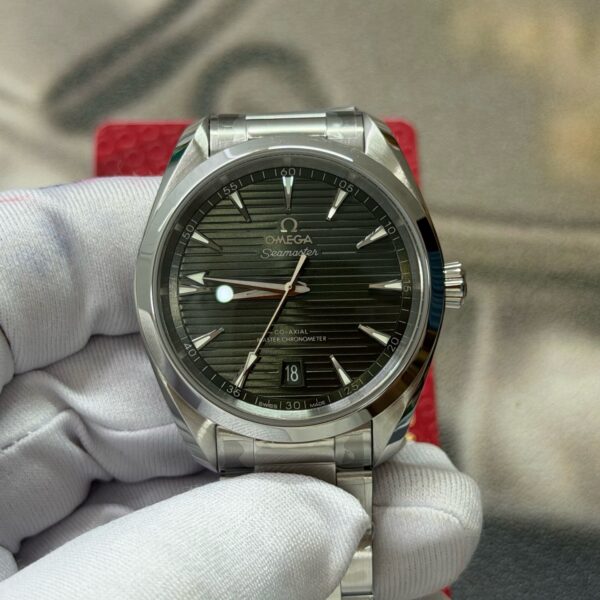VSF Omega 19168 dial close-up