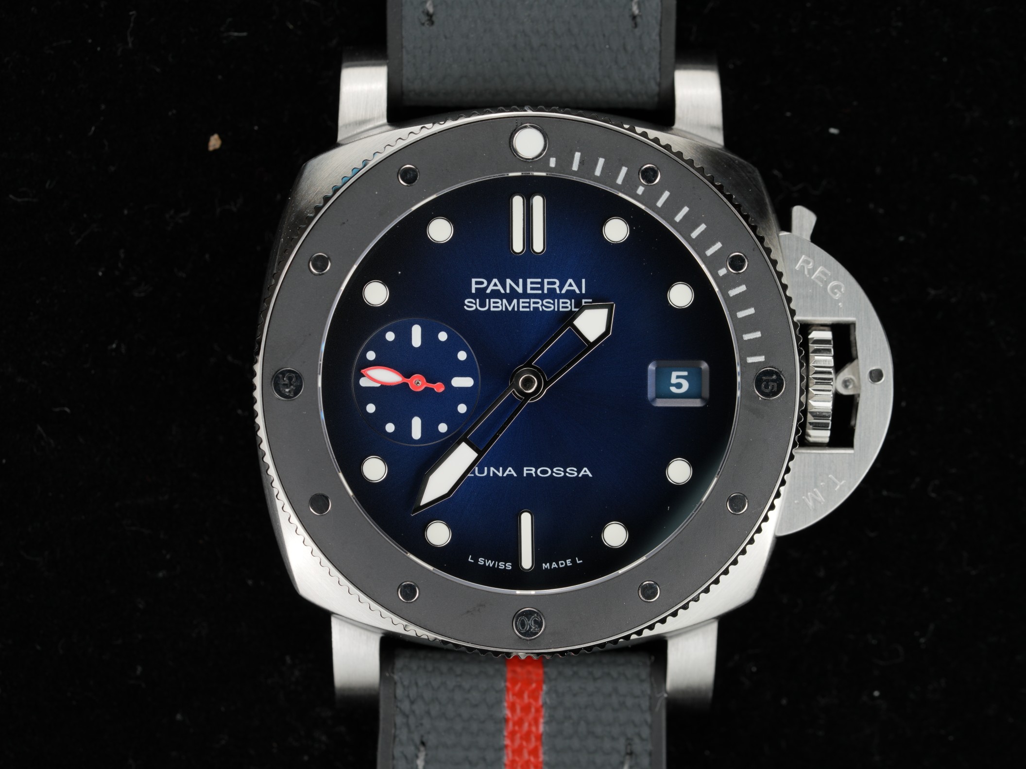 VS Factory Panerai Submersible Luna Rossa 42mm Blue Dial (PAM01565 / PAM1565) 1:1 Super Clone – DDP.9000 Movement Product Image 01 VS Factory PAM01565 product image 01