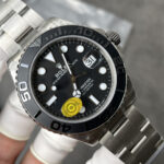 VS Factory 226627 Intense black dial with luminous hour markers free-sprung product image 01