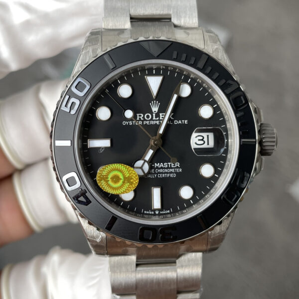 VS Factory 226627 Intense black dial with luminous hour markers free-sprung product image 02