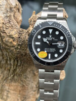 VS Factory 226627 Intense black dial with luminous hour markers free-sprung product image 02